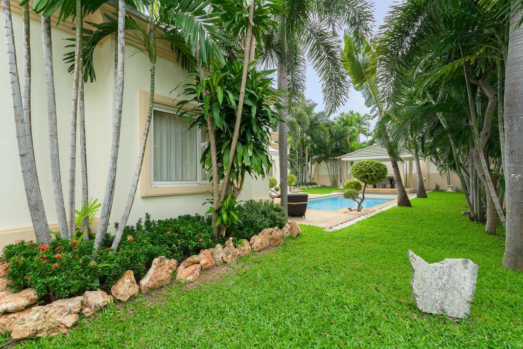 Luxury Pool 3br 6-8 Persons (adults Only) Pattaya
