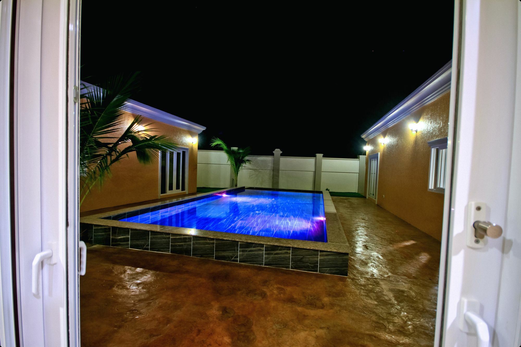 Luxury Pool 3br 6-8 Persons (adults Only) Villa