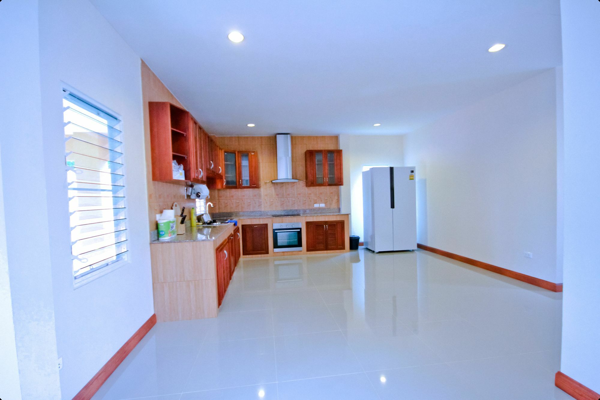 Luxury Pool 3br 6-8 Persons (adults Only) Pattaya