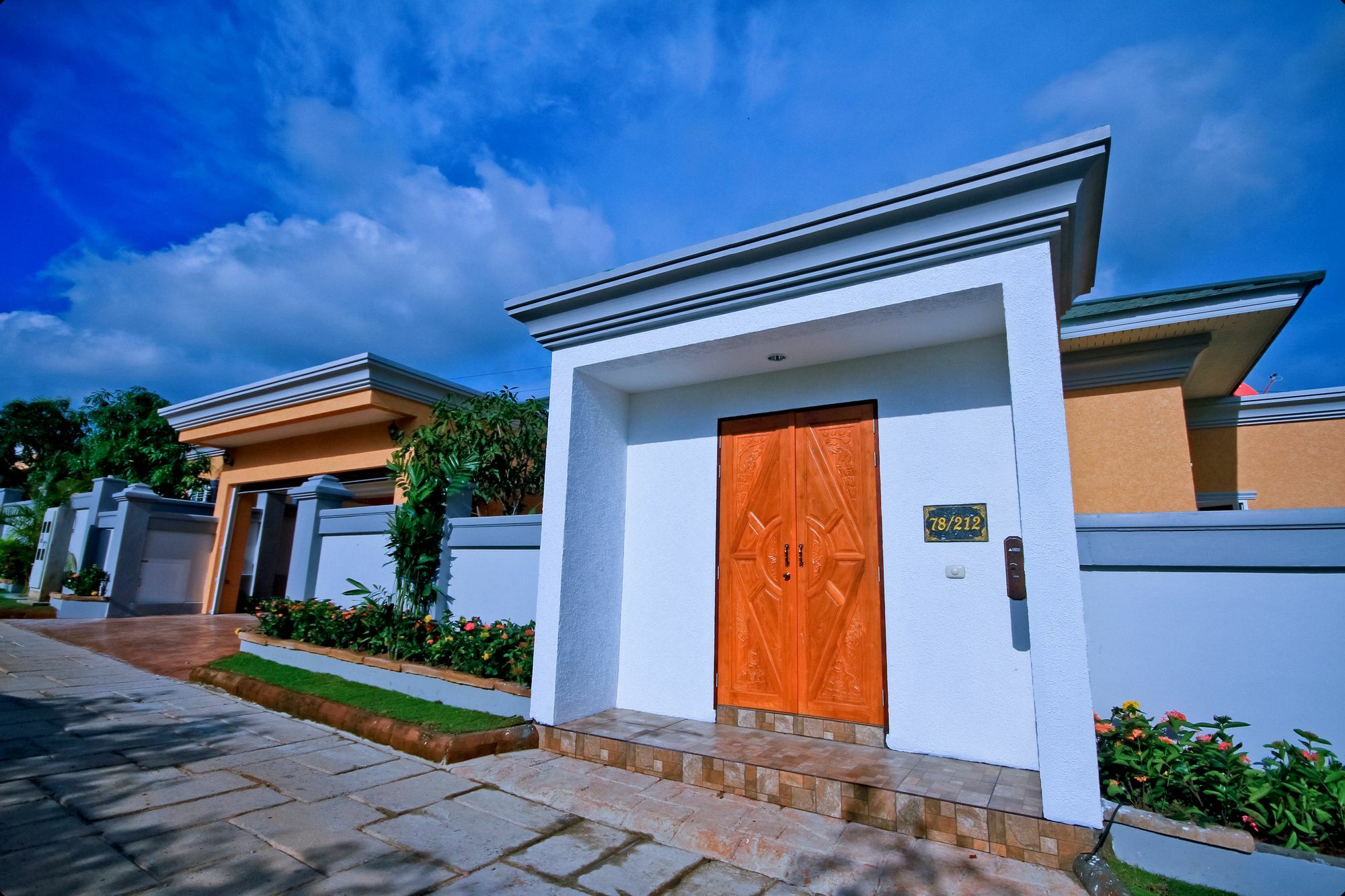 Villa Luxury Pool 3br 6-8 Persons (adults Only)